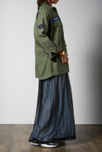 画像をギャラリービューアに読み込む, Military Jacket