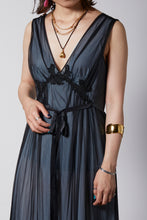 画像をギャラリービューアに読み込む, Black dress