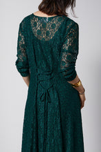 画像をギャラリービューアに読み込む, Lace Dark green dress
